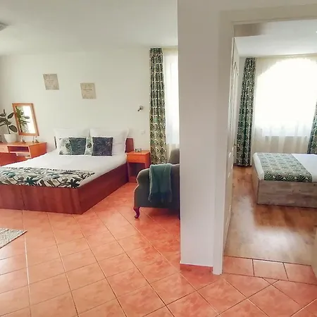 Harangvirag Apartmanhaz 2 Apartment Siofok